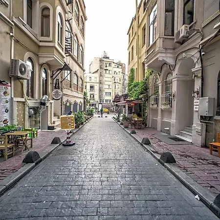 Taksim Park Hotel 2*